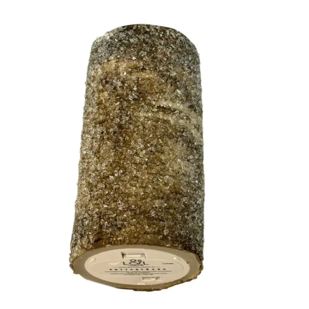 Pottery Barn Premium Flickering Flameless Wax Pillar Candle w/ wreath 8